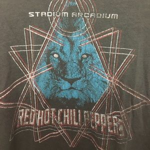 Red hot chili peppers retro band shirt